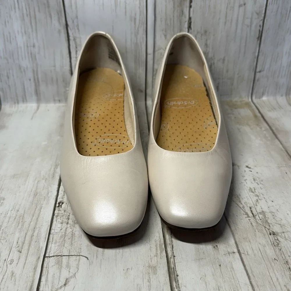 Nordstrom Women’s Beige Leather Comfort Construction Pumps Low Heels size 6.5AA‎